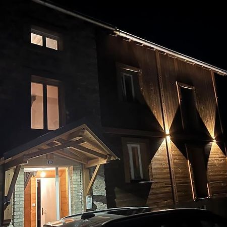 Appartement 5 Personnes Avec Espace Plein Air Saint-Maurice-sur-Moselle Exterior foto